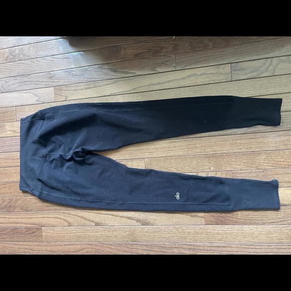 Alo yoga lounge soft leggings size small - Picture 3 of 4